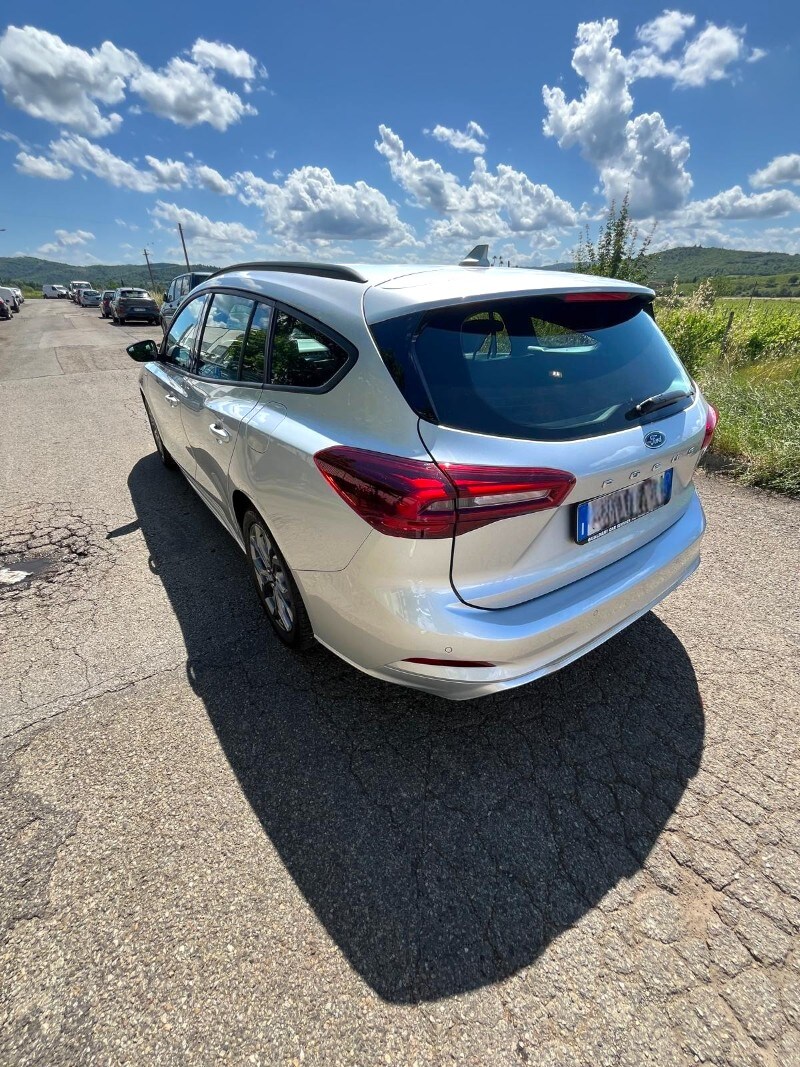 FORD Focus 4ª serie Focus 1.0 EcoBoost Hybrid 125CV Powershift SW ST-Line Design
