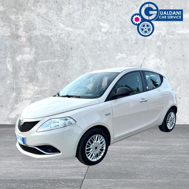 LANCIA Ypsilon 3ª serie Ypsilon 1.2 69 CV 5 porte GPL Ecochic Gold
