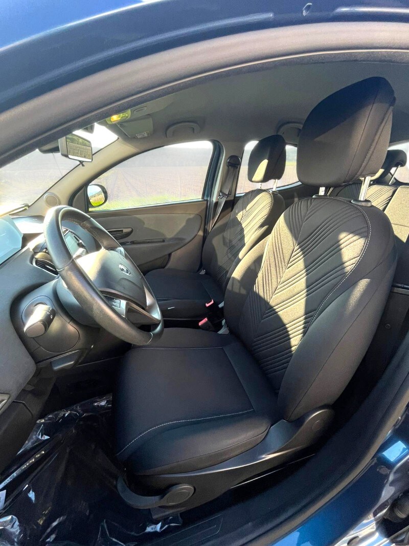 LANCIA Ypsilon 3ª serie Ypsilon 1.0 FireFly 5 porte S&S Hybrid Gold