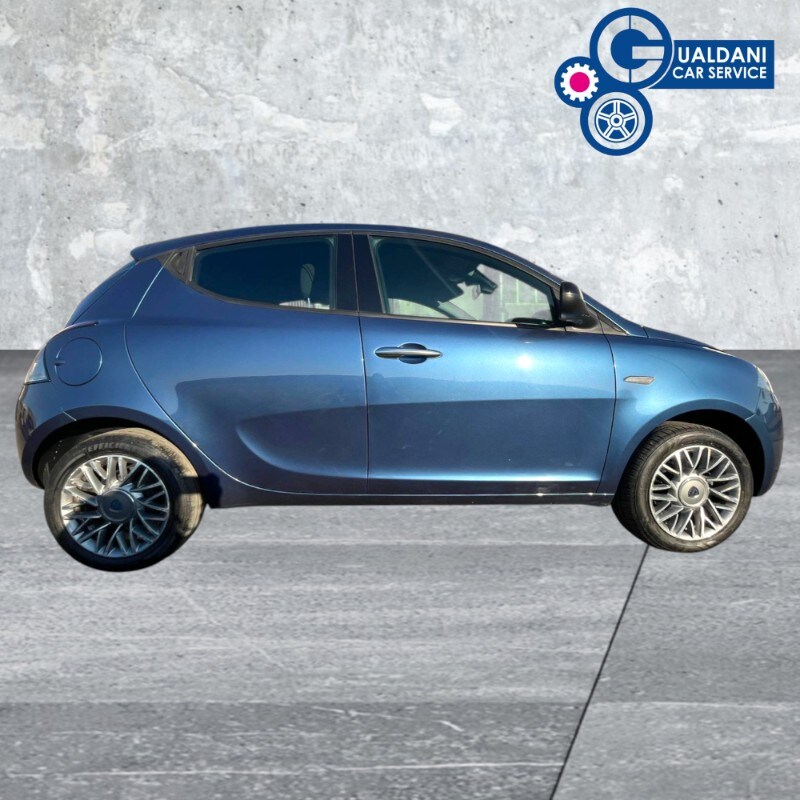 LANCIA Ypsilon 3ª serie Ypsilon 1.0 FireFly 5 porte S&S Hybrid Gold