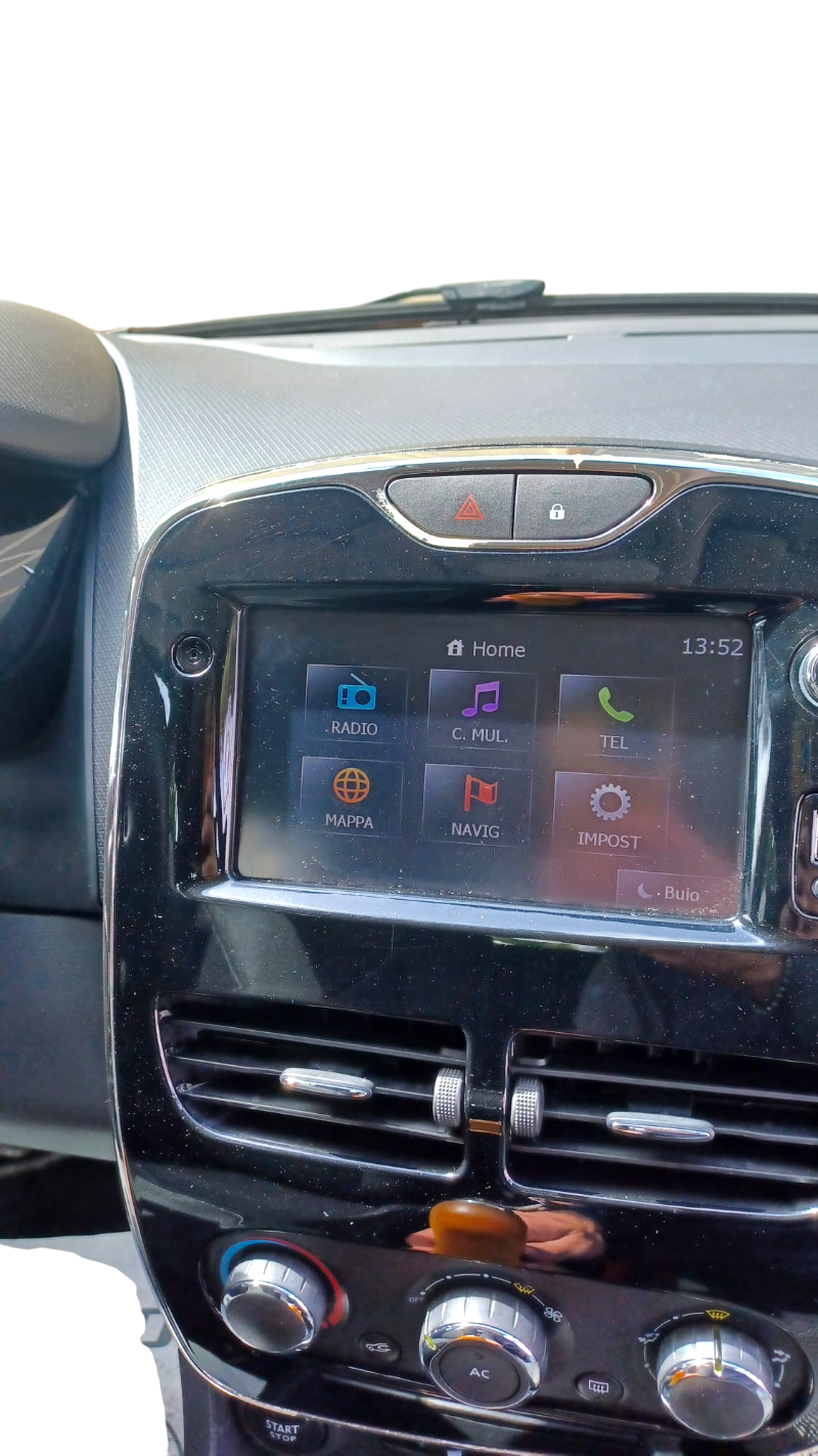 RENAULT Clio 4ª serie Clio 1.5 dCi 8V 75CV 5 porte Costume National